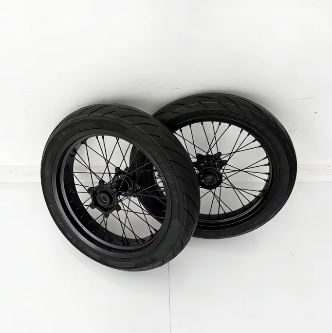 surron ultra bee supermotos